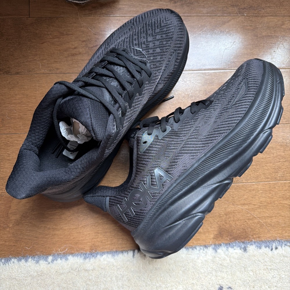 HOKA One One Clifton 9 Mens 7 Triple Black Lace Up Athletic Sneakers EU40 FitsW8